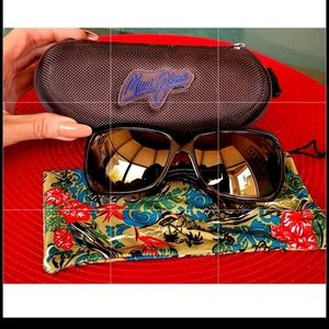 Maui Jim Tortoise and Black Polarized Drawstring cover & Case